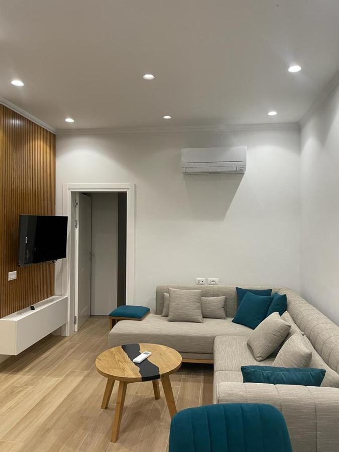 City Center Apartment Kafe Flora Tirana Exterior photo